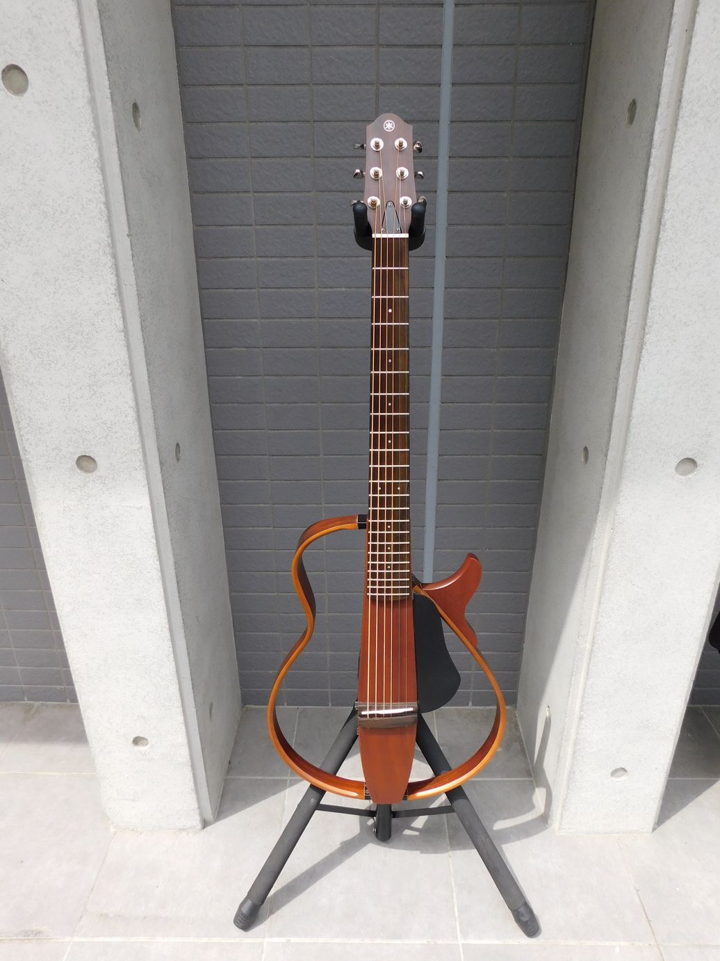 中古　YAMAHA ヤマハ SLG200S　サイレントギター　ギグケース付き