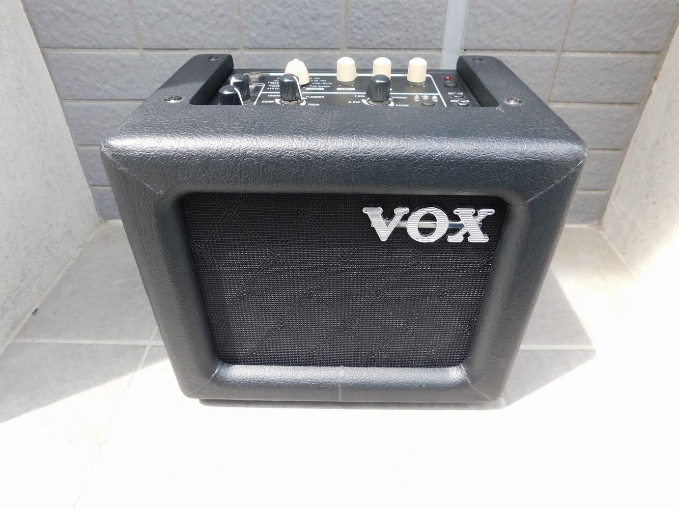 中古　VOX ヴォックス MINI3-G2　電池駆動式ミニアンプ
