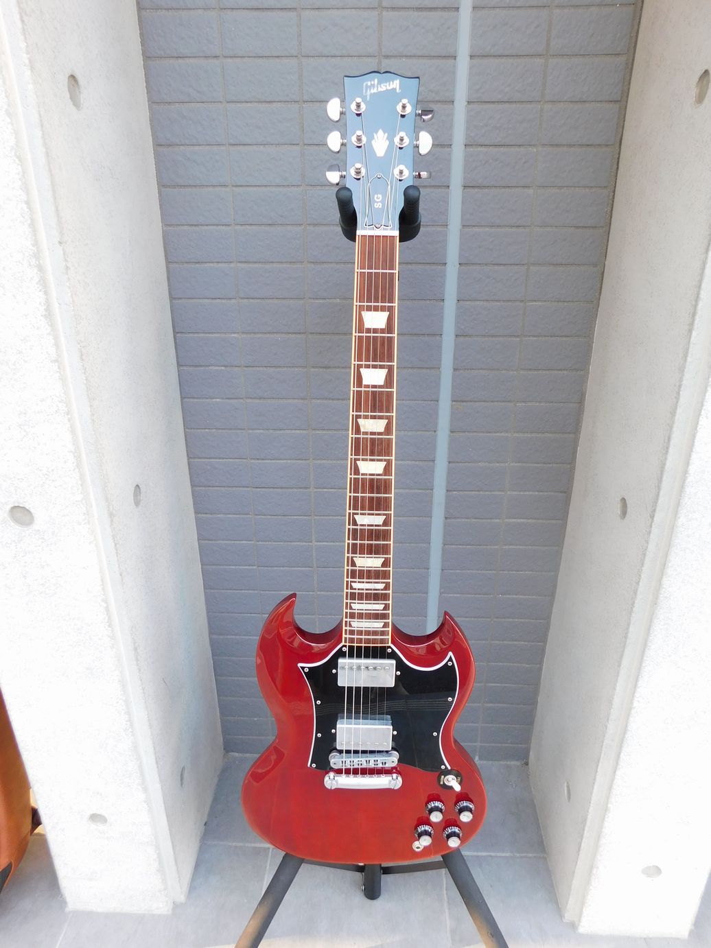 中古　Gibson ギブソン SG Standard Heritage Cherry ギグバック付き