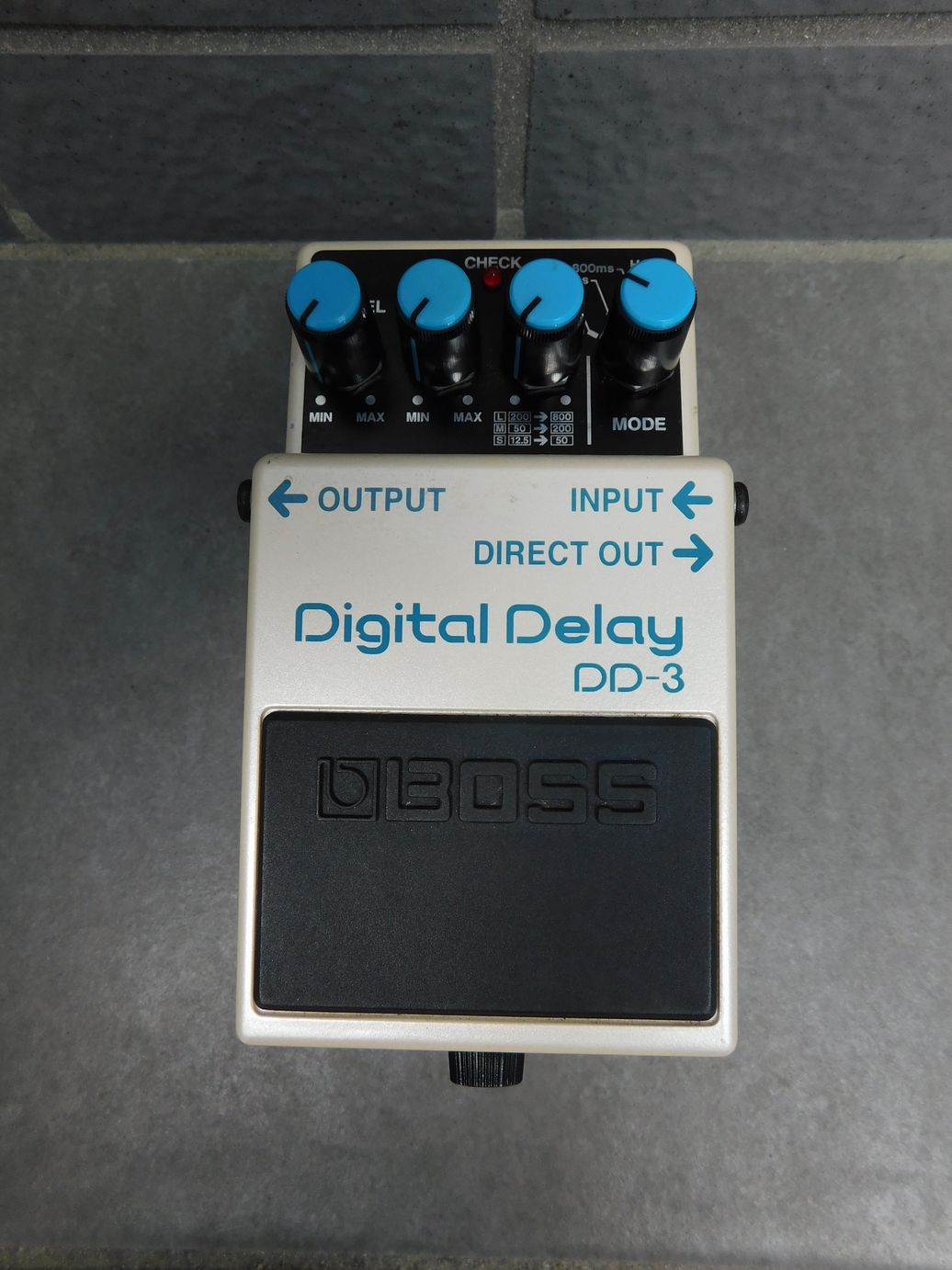 中古　BOSS ボス DD-3　デジタルディレイ