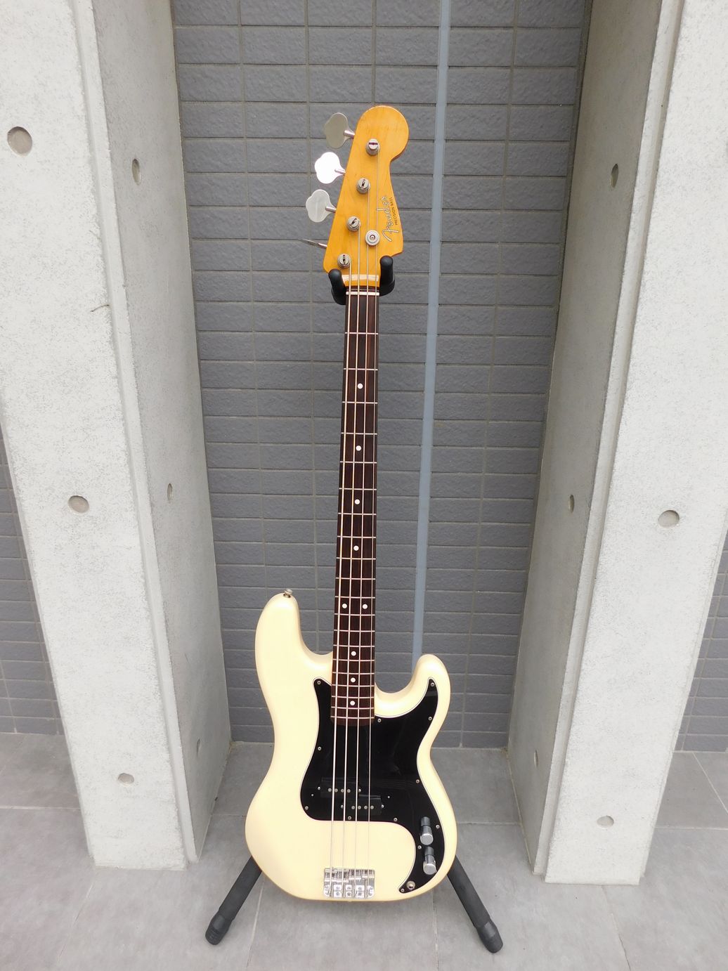 中古 Fender Japan フェンダージャパン PB62-53 VWH ソフトケース付き