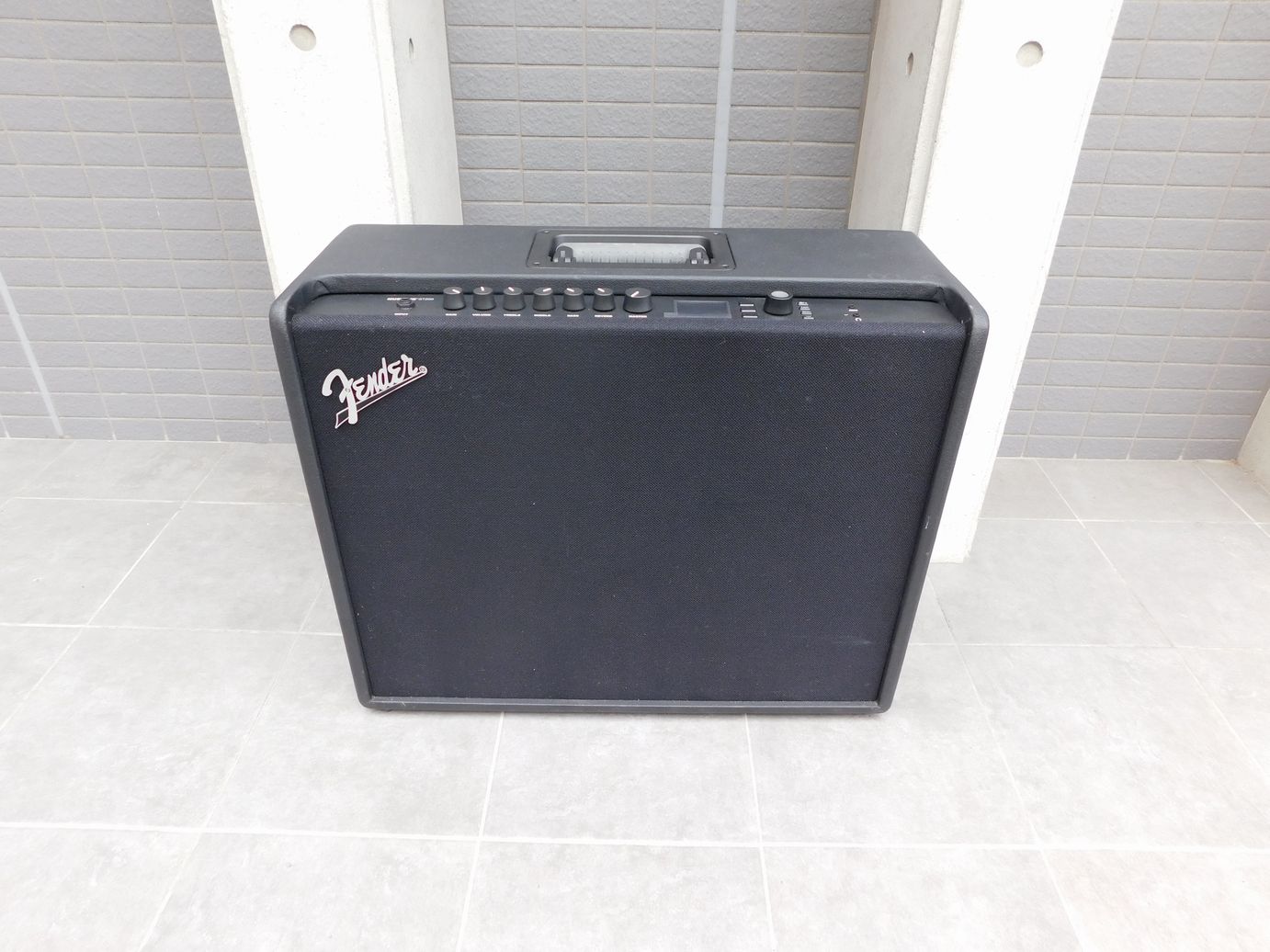 中古　Fender フェンダー MUSTANG GT 200　ギターアンプ　カバー付き