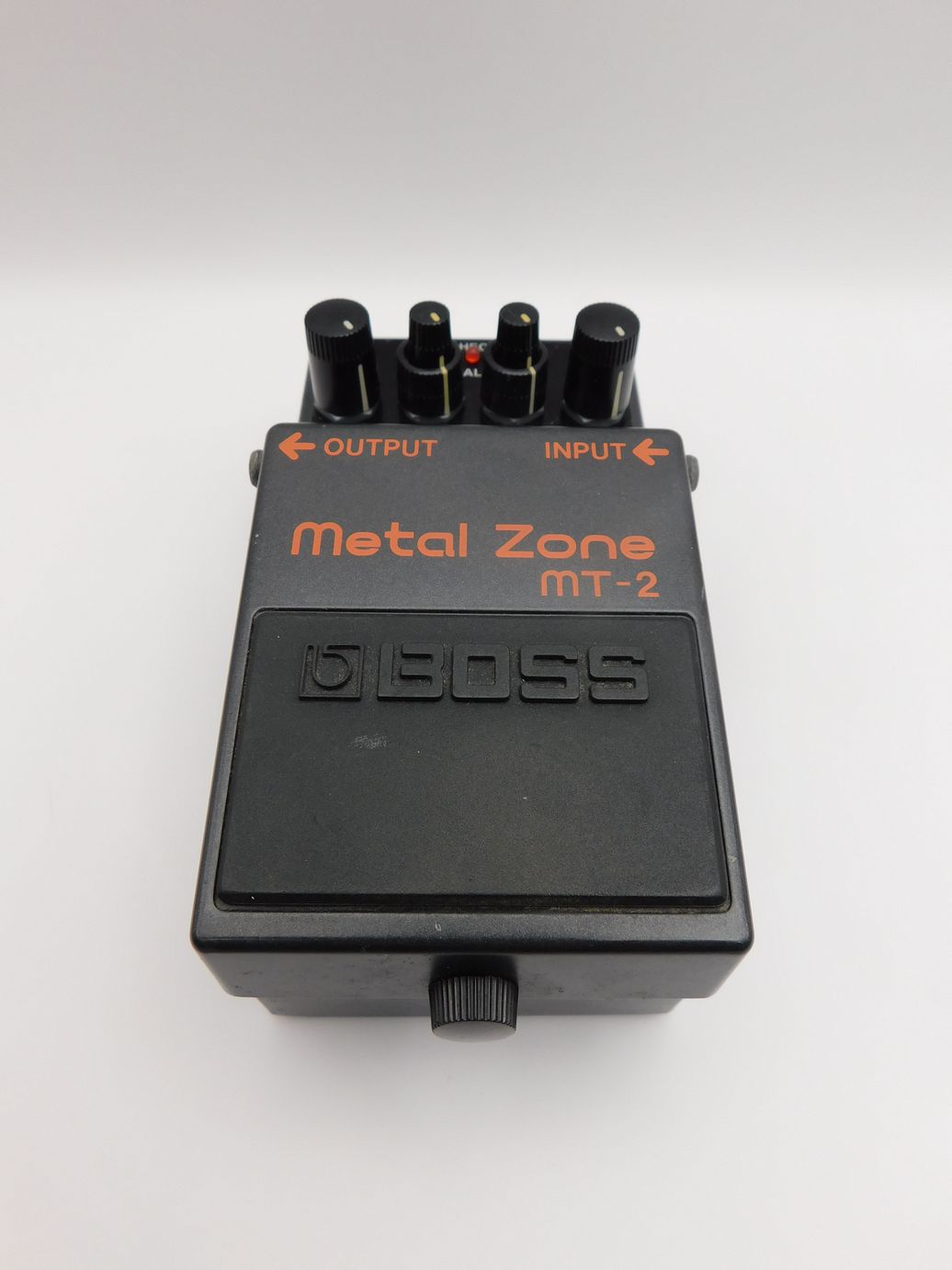 中古　BOSS ボス MT-2 Metal Zone ディストーション