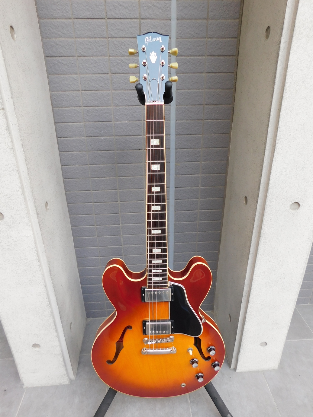 中古　Gibson ギブソン ES-335 BLOCK TE 2004 ハードケース付き