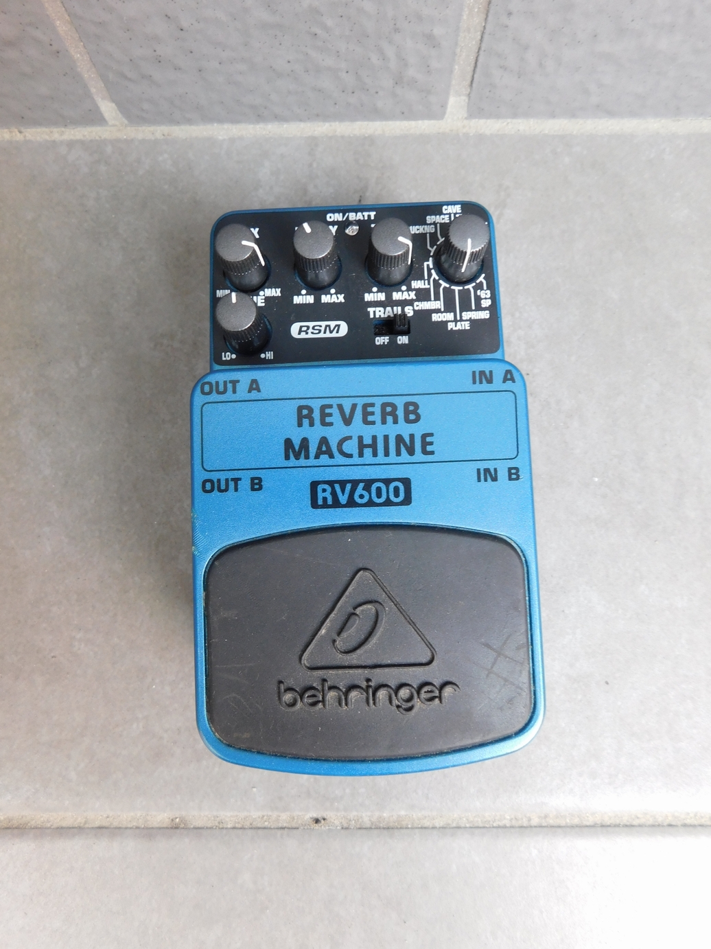 中古　BEHRINGER ベリンガー RV600 Reverb Machine　リバーブ