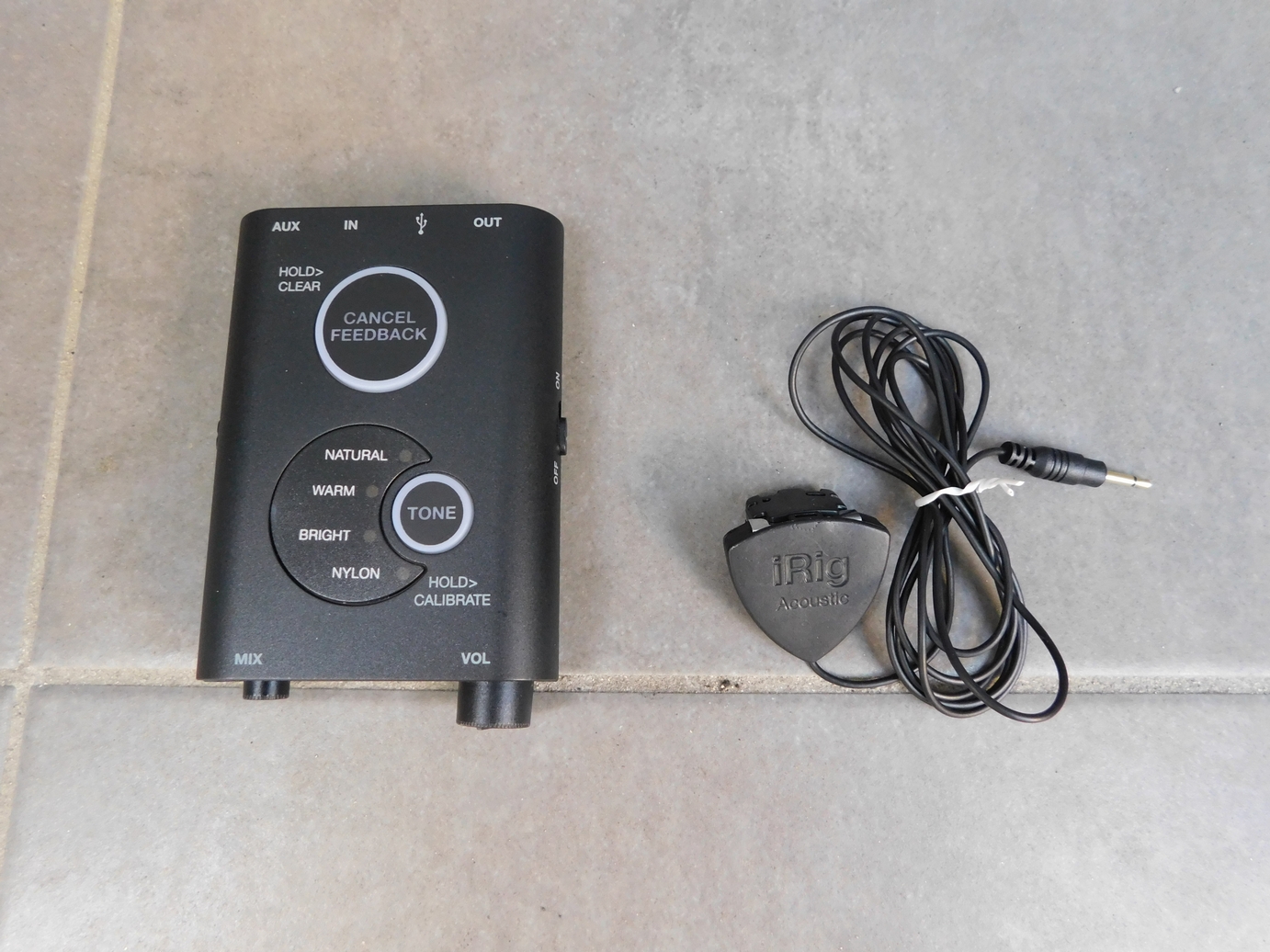 中古　IK MULTIMEDIA アイケーマルチメディア iRig Acoustic Stage アコギ用マイク&プリアンプ