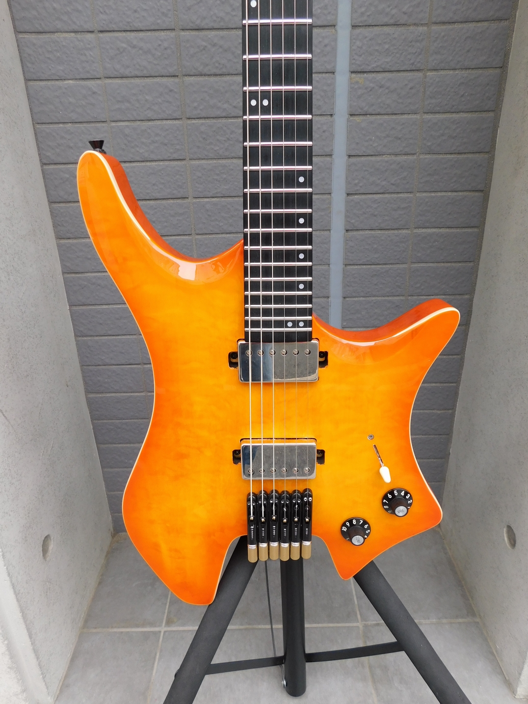 中古　ノーブランド　ヘッドレス　エレキギター　
