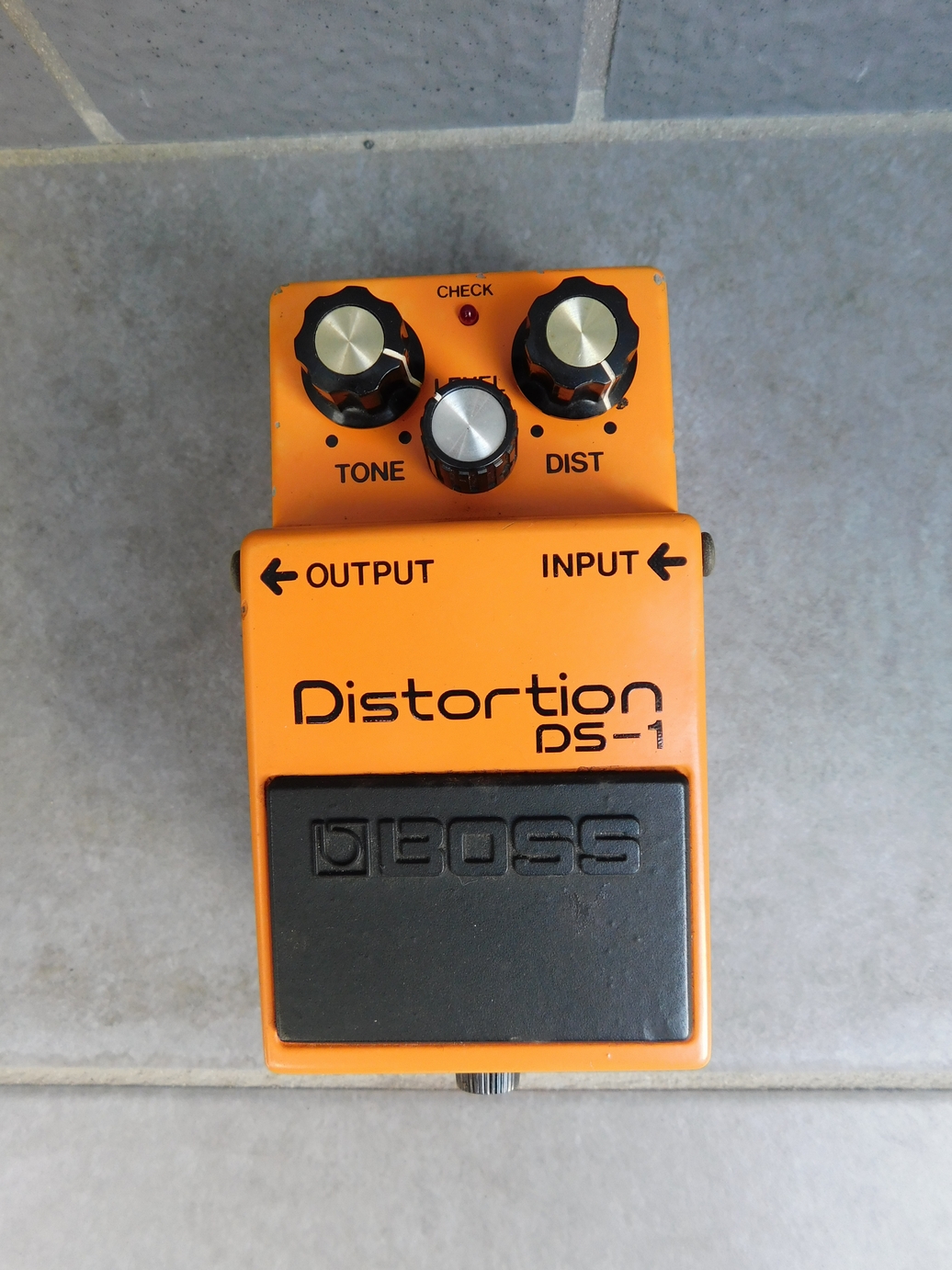 中古　BOSS ボス DS-1 Distortion 1982年　日本製