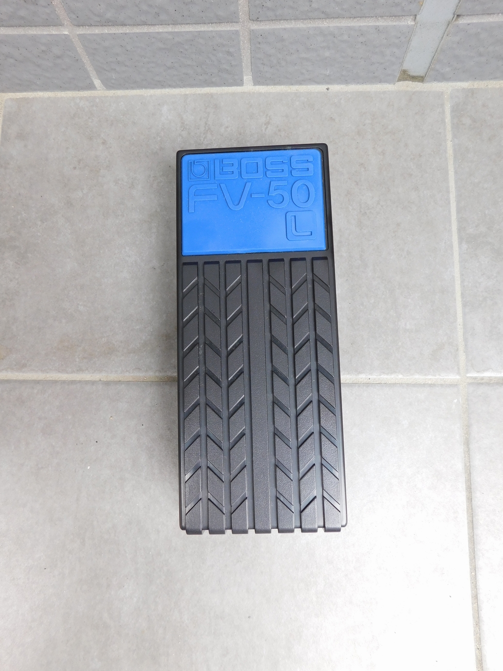 中古　BOSS ボス FV-50L ボリュームペダル