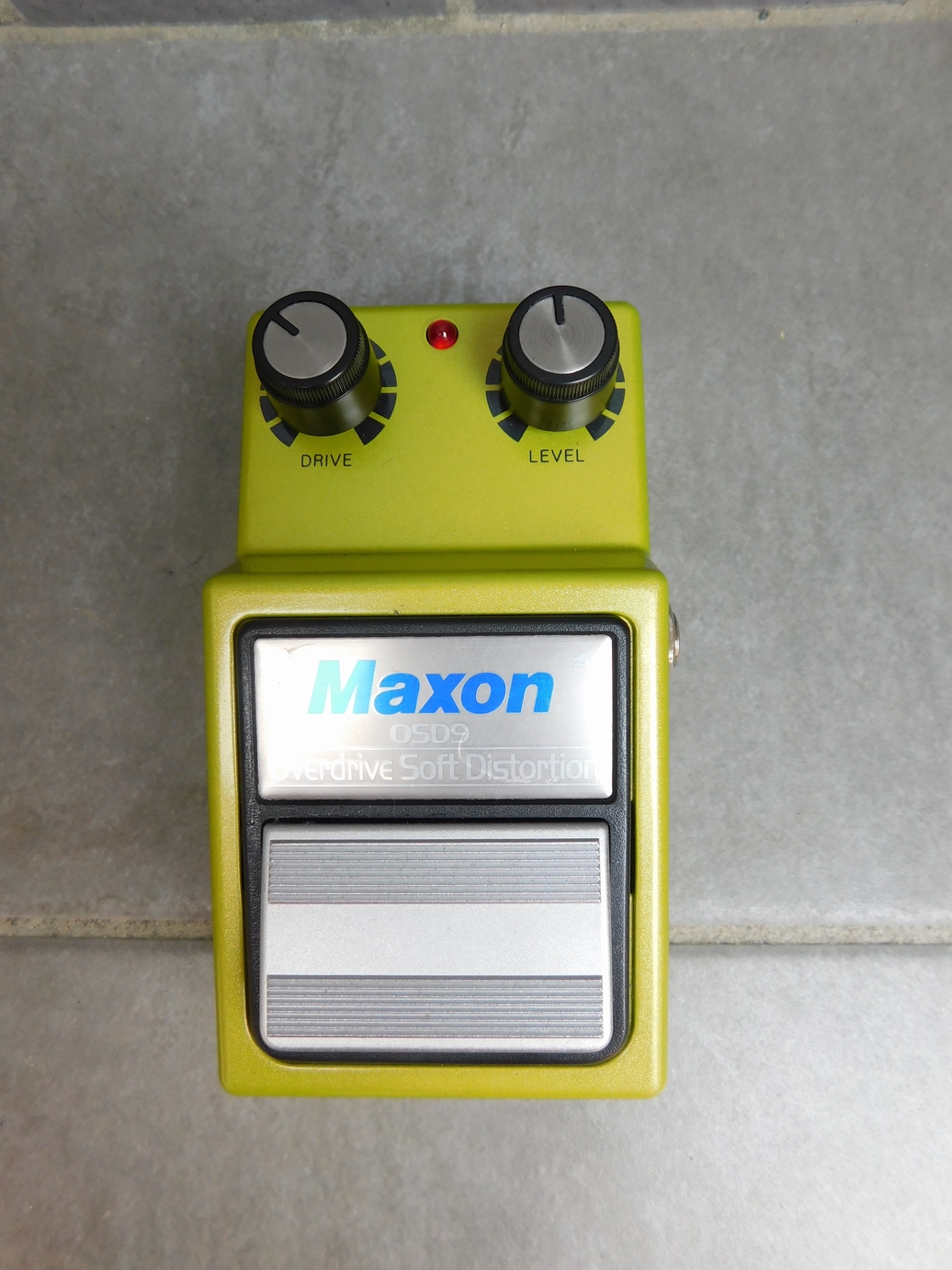 中古　MAXON マクソン OSD9 Overdrive Soft Distortion　ディストーション