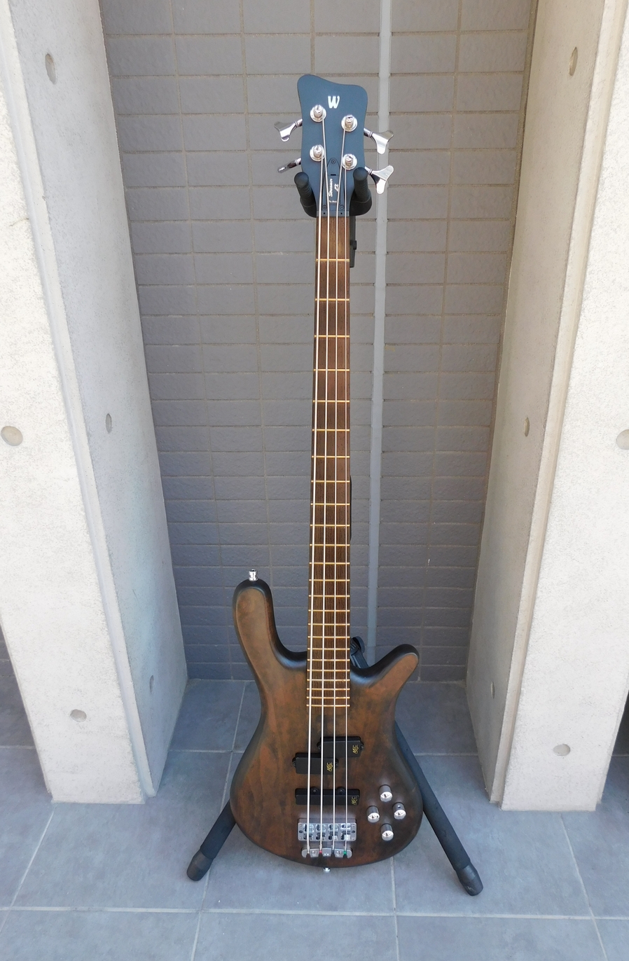 中古　Warwick ワーウィック Team Built PS Streamer LX 4 セミハードケース付き