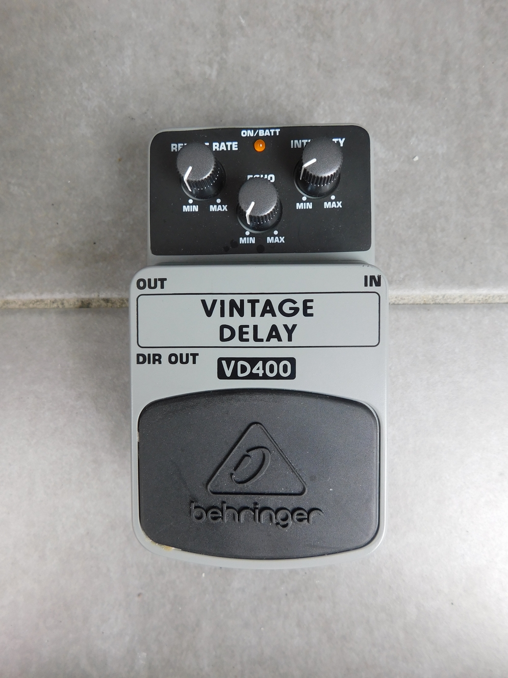 中古　BEHRINGER ベリンガー VD400 Vintage Delay　ヴィンテージアナログディレイ