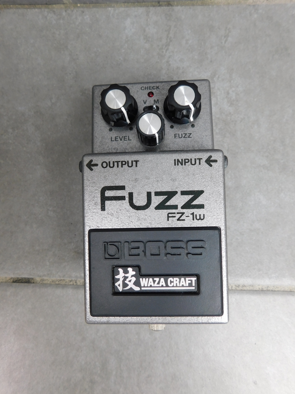 中古　BOSS ボス FZ-1W Fuzz　ファズ