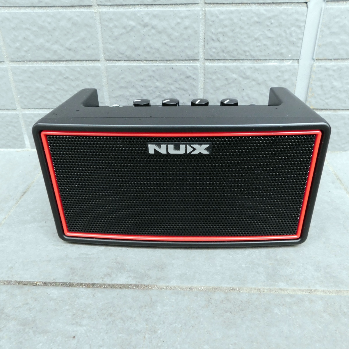 中古　NUX ニューエックス Mighty Air　ワイヤレス対応ギター／ベース用モデリングアンプ