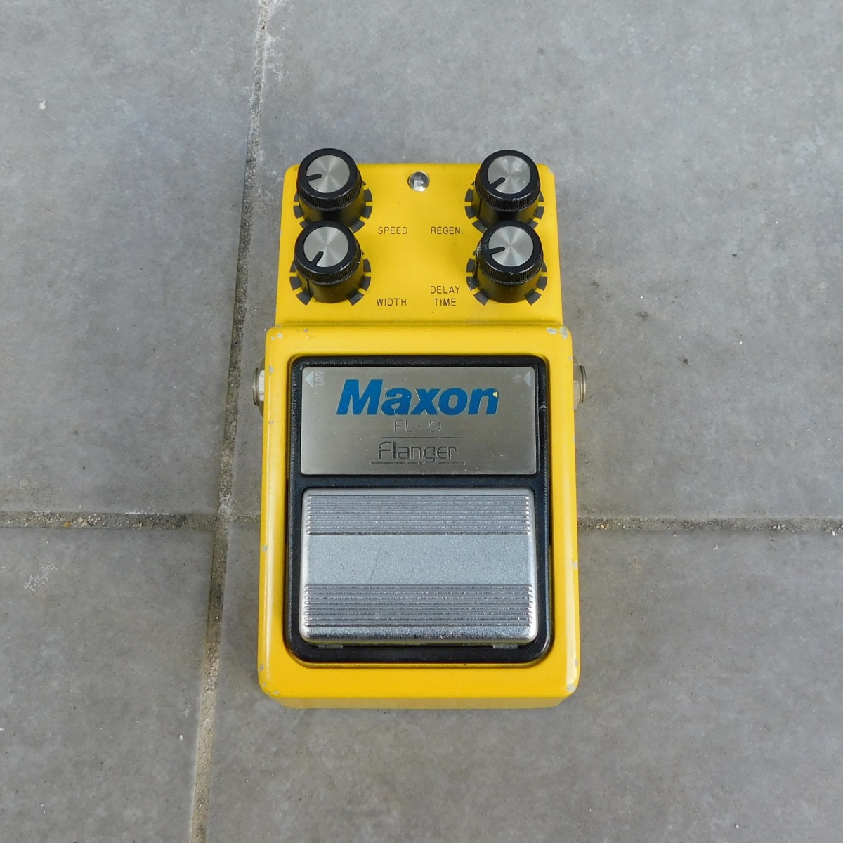 中古　Maxon FL-9 Flanger フランジャー 日本製・ブラックラベル
